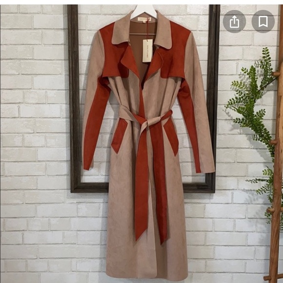 solitaire suede coat